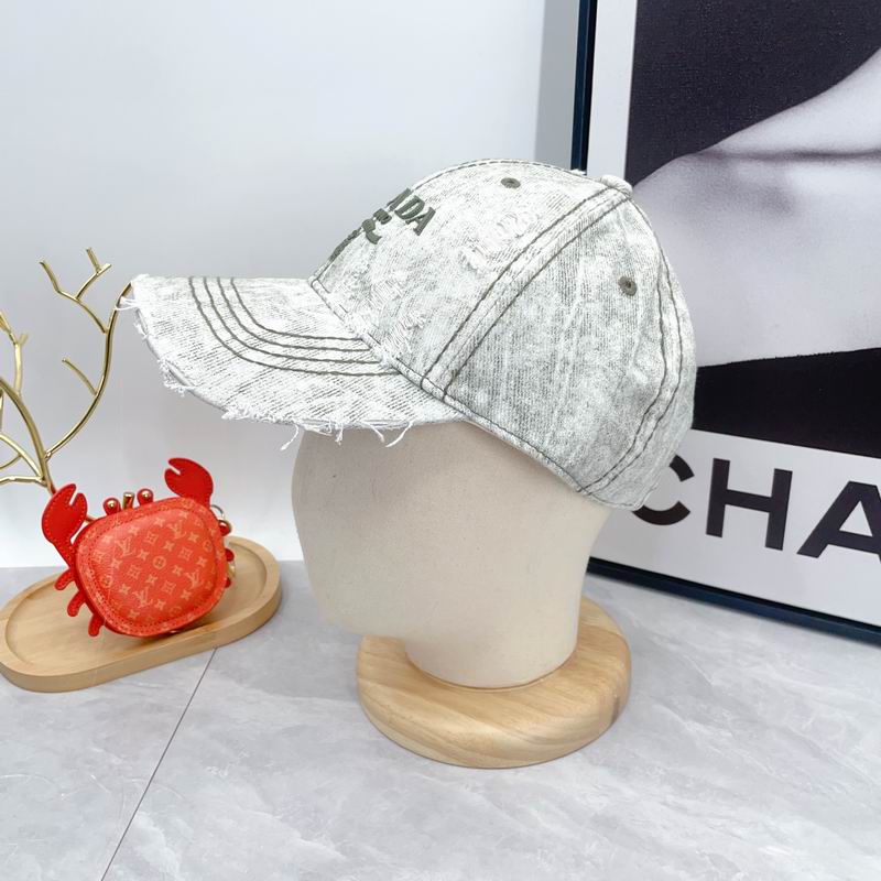 Prada cap dx (97)