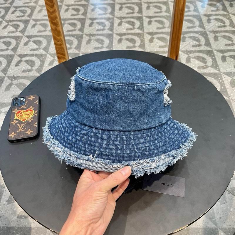 Prada hat (13)