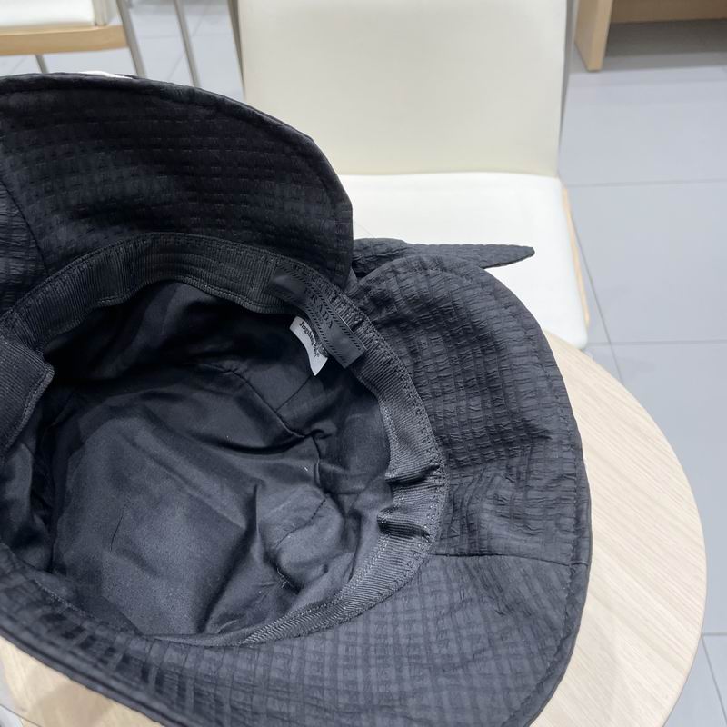 Prada hat (131)
