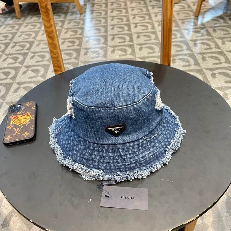 Prada hat (16)