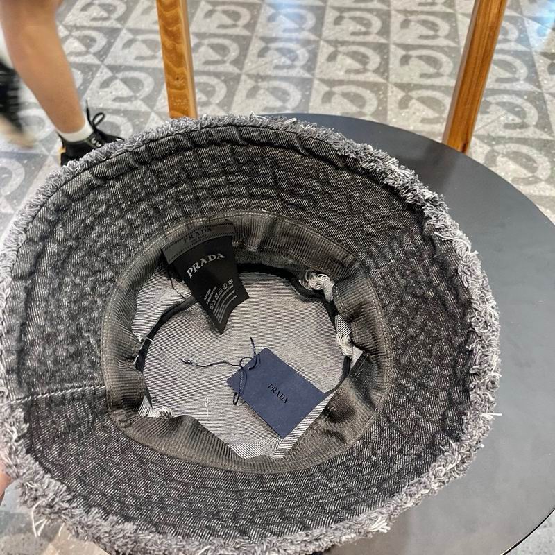 Prada hat (19)