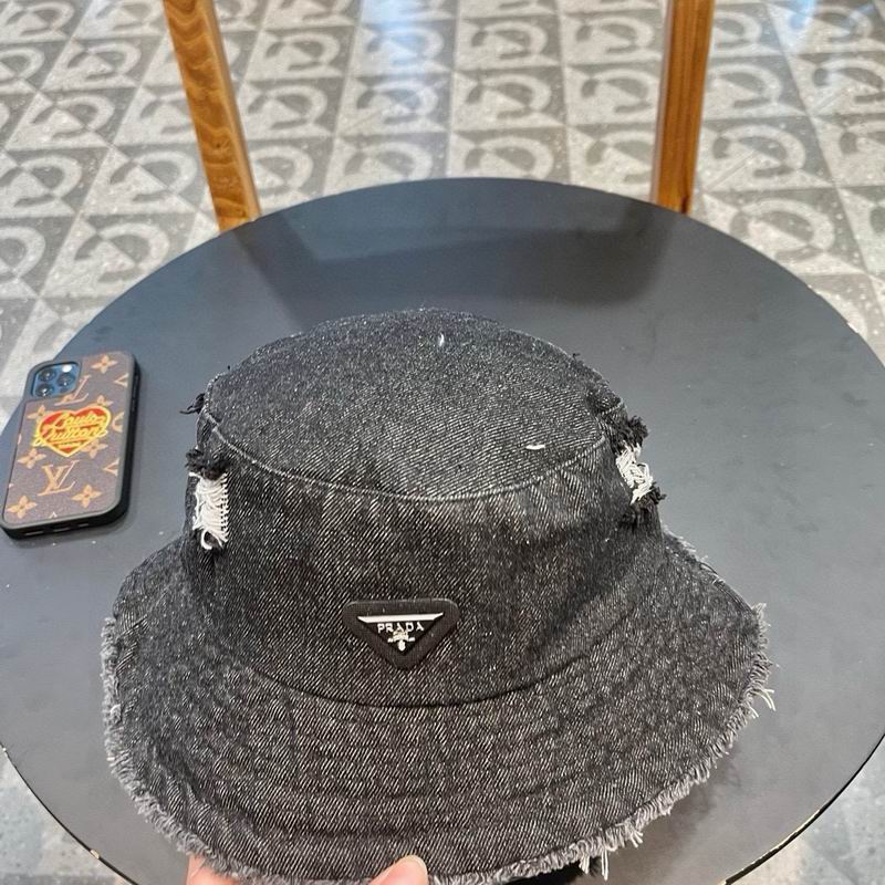 Prada hat (21)