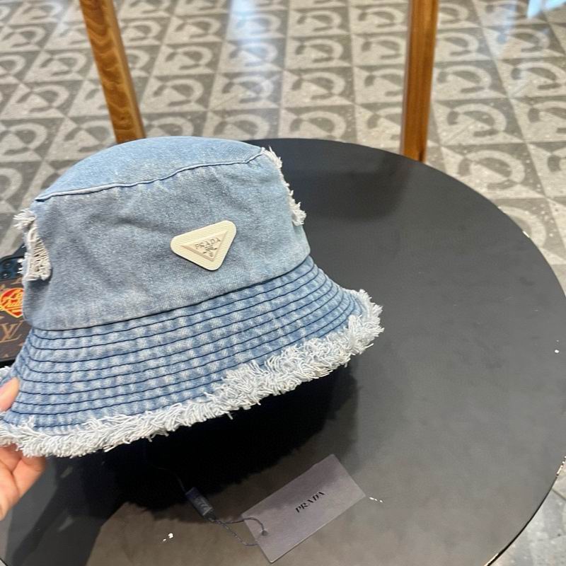 Prada hat (4)