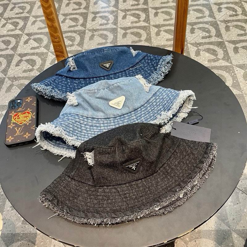 Prada hat (5)