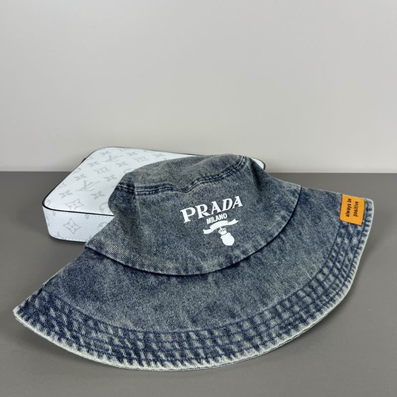 Prada hat dx (2)