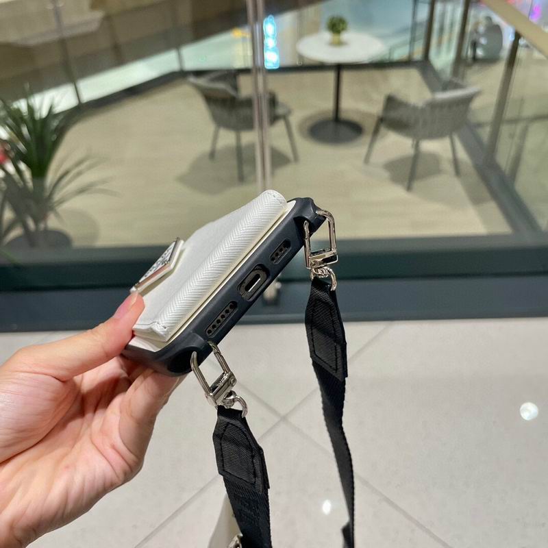 Prada iphone 13-14pro max (1)