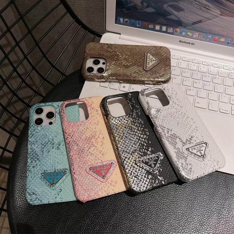 Prada iphone 16Pro max (41)