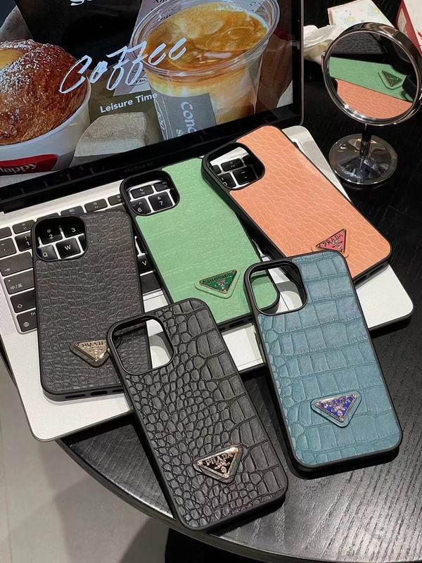 Prada iphone 6-14pro max (1)
