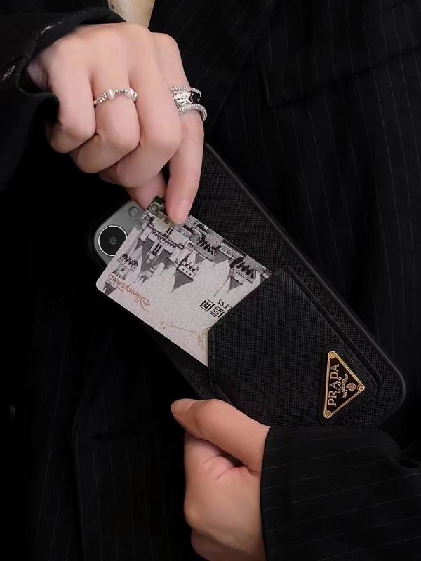 Prada iphone 6-15pro max (2)