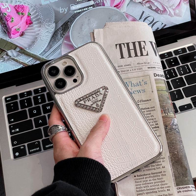Prada iphone shell (4)