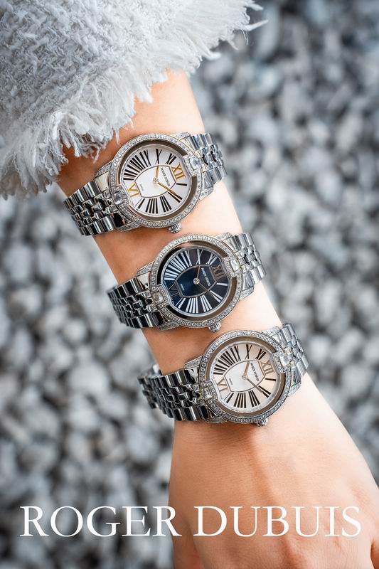 Roger Dubuis 35mm 52 (3)