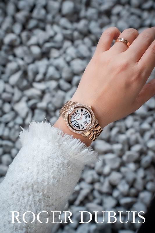 Roger Dubuis 35mm 52 (6)