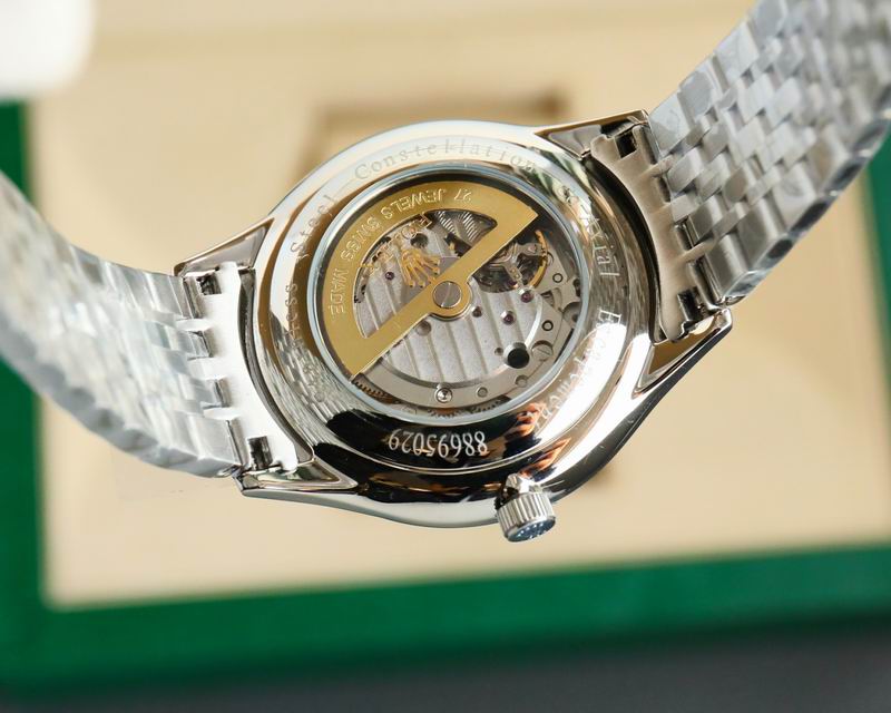 Rolex 40mm 10-Date Just (1)