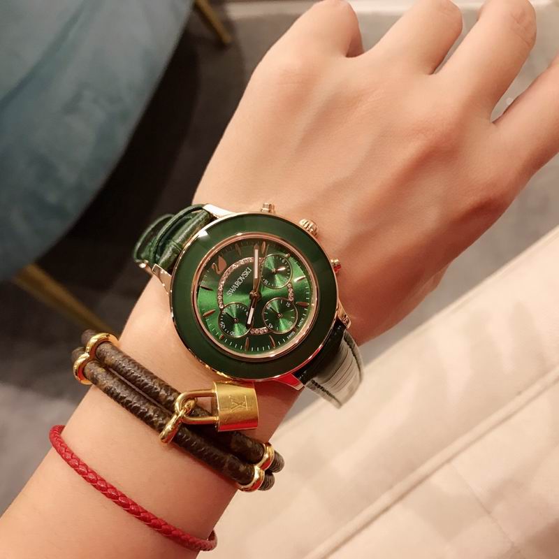 Swarovski 39mm 63 (2)