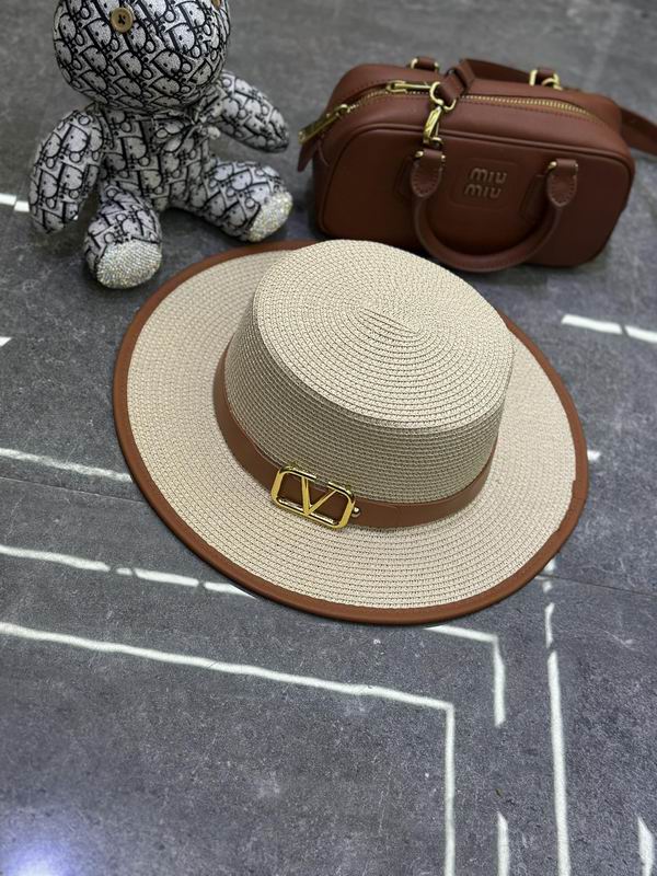 Valentino top hat dx (16)