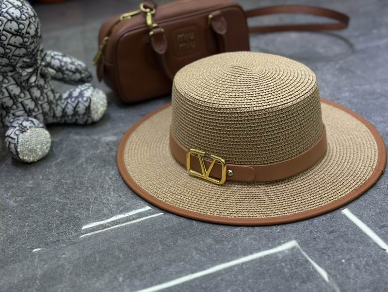 Valentino top hat dx (25)