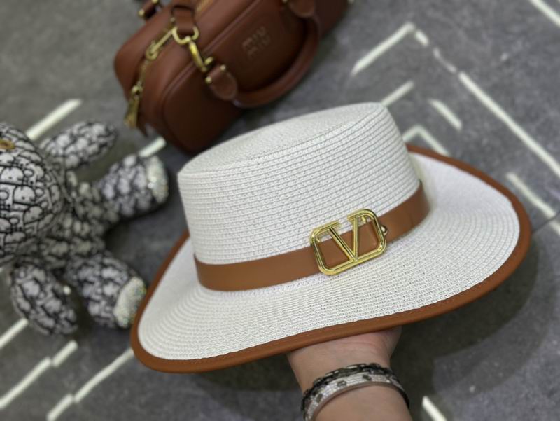 Valentino top hat dx (34)