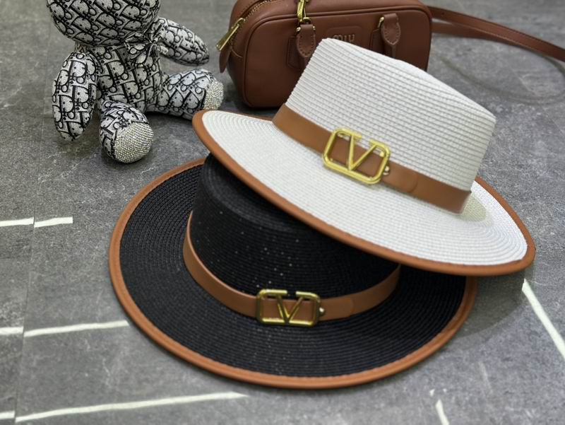 Valentino top hat dx (4)