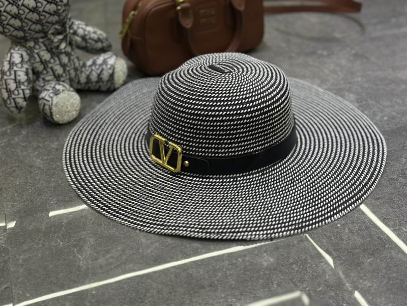 Valentino top hat dx (40)