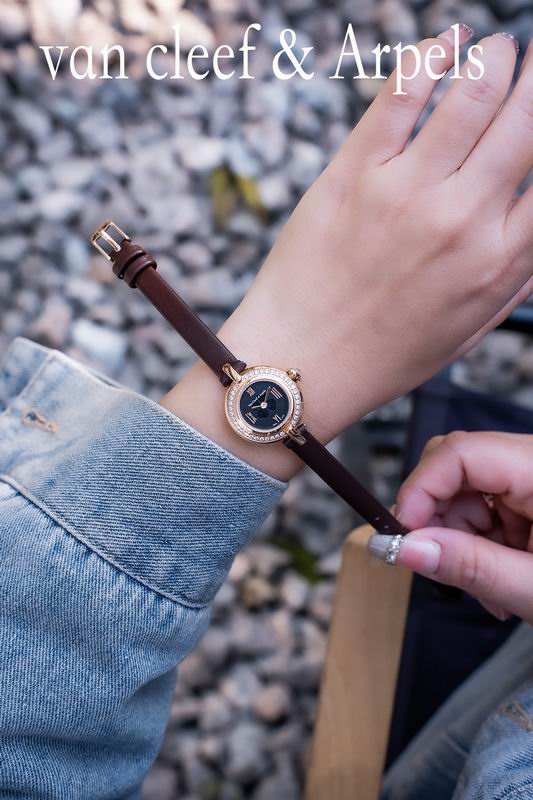 Van Cleef & Arpels 25mm 50 (3)
