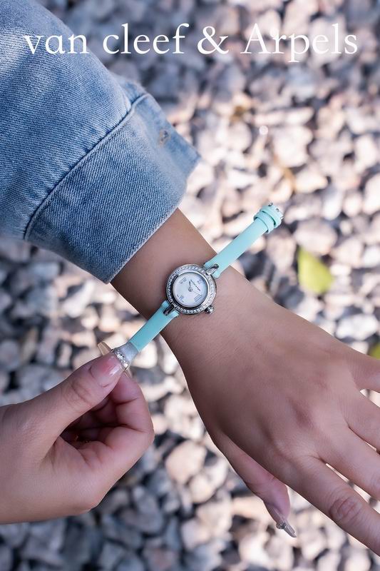 Van Cleef & Arpels 25mm 50 (5)