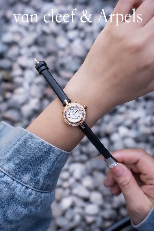 Van Cleef & Arpels 25mm 50 (8)