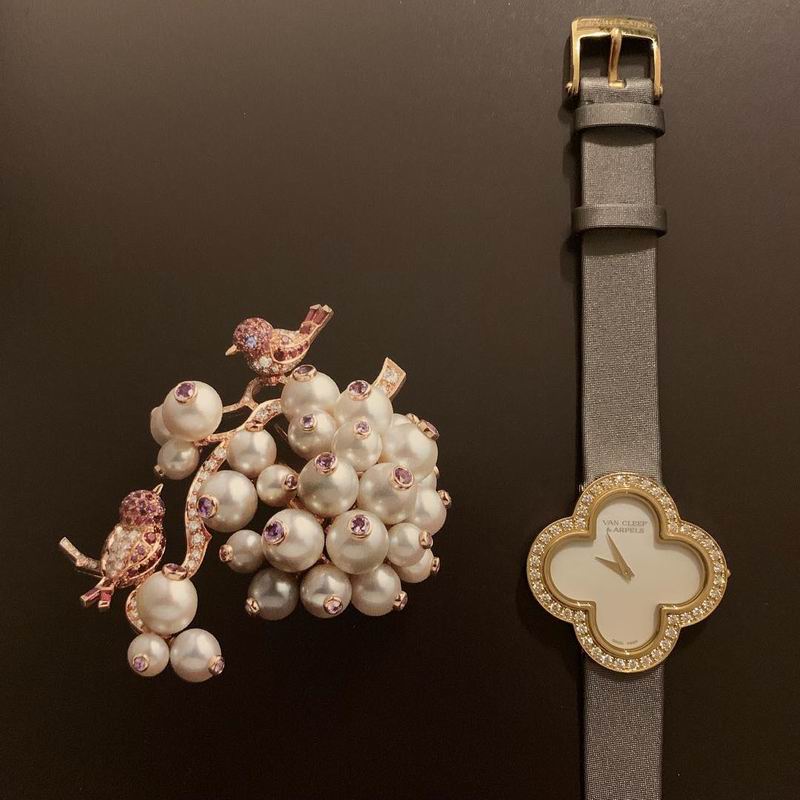 Van Cleef & Arpels 30X30mm 68 (7)