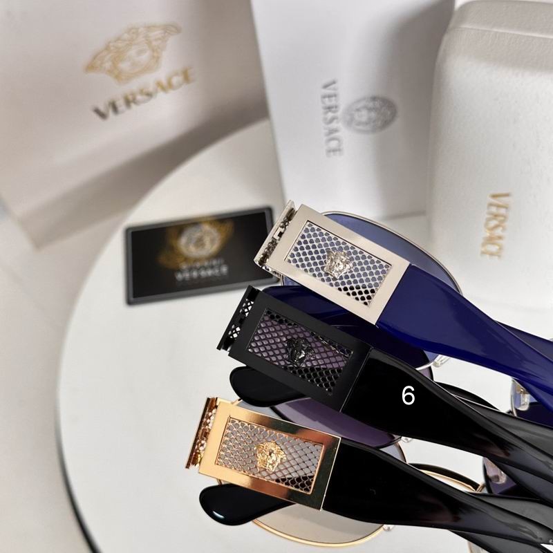 Versace  26M 56 18-140 e07