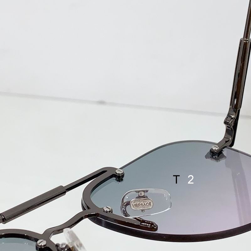 Versace 2244 58 18-145 b07