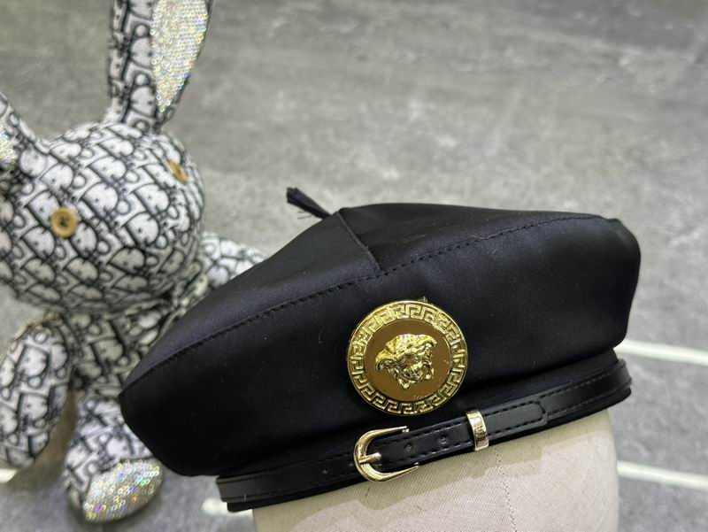 Versace beret dx (11)