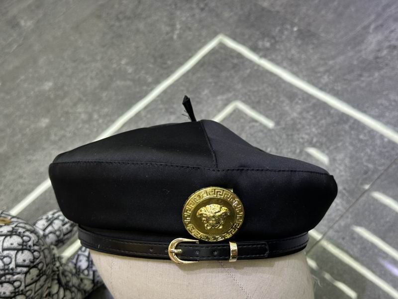Versace beret dx (12)