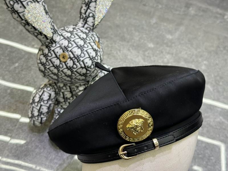 Versace beret dx (14)