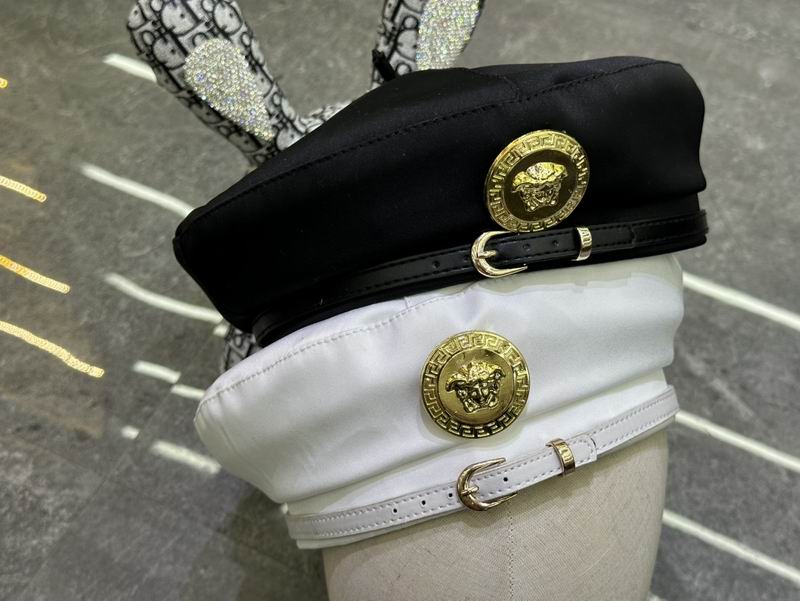 Versace beret dx (2)