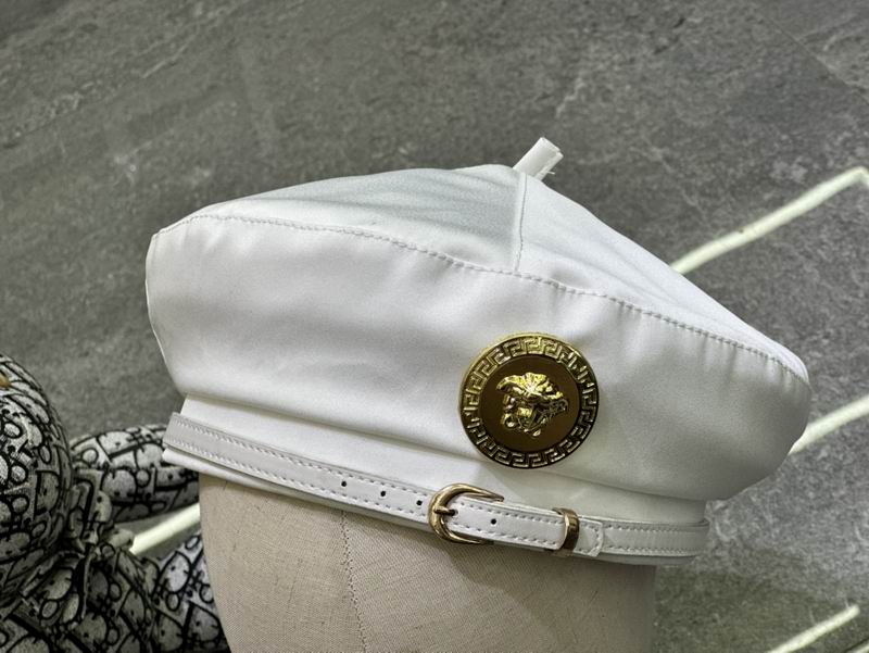 Versace beret dx (5)