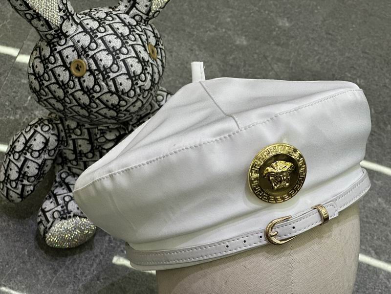 Versace beret dx (6)