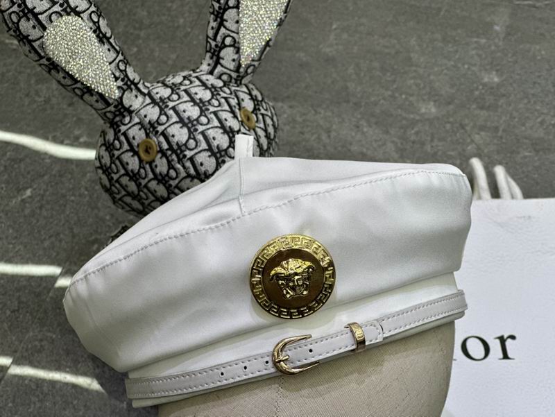 Versace beret dx (9)