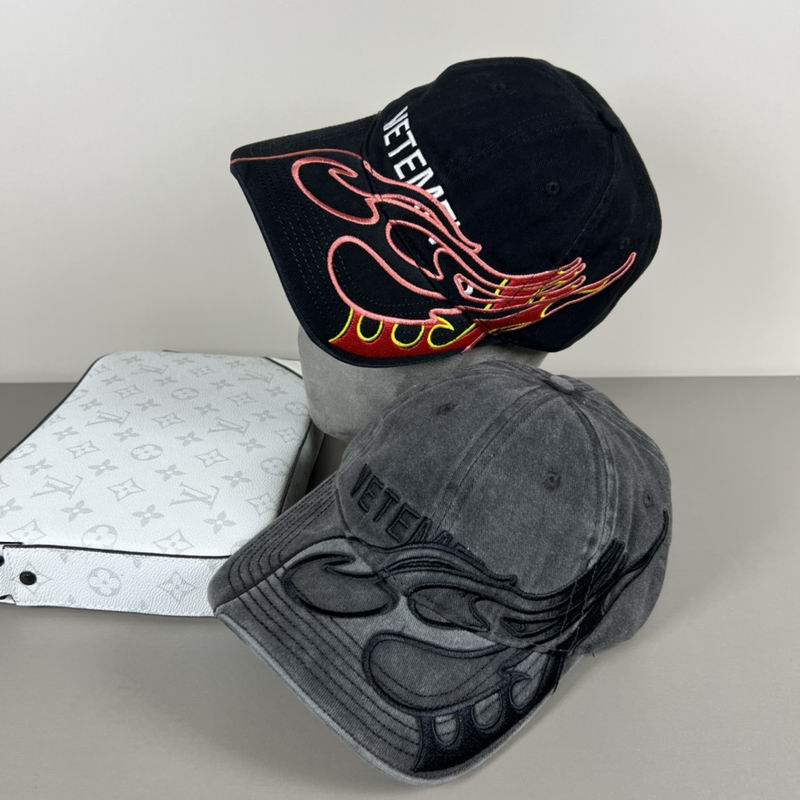 Vetements cap dx (1)