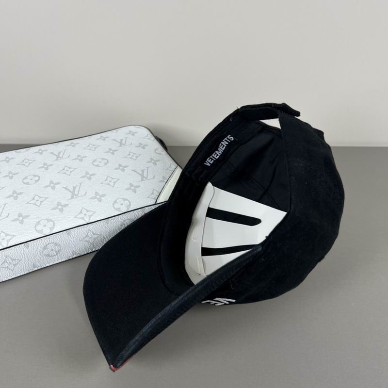 Vetements cap dx (13)