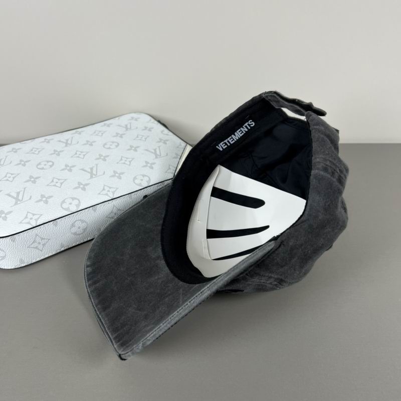 Vetements cap dx (4)