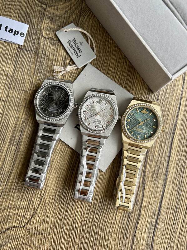 Vivienne Westwood 34mm 38 (1)