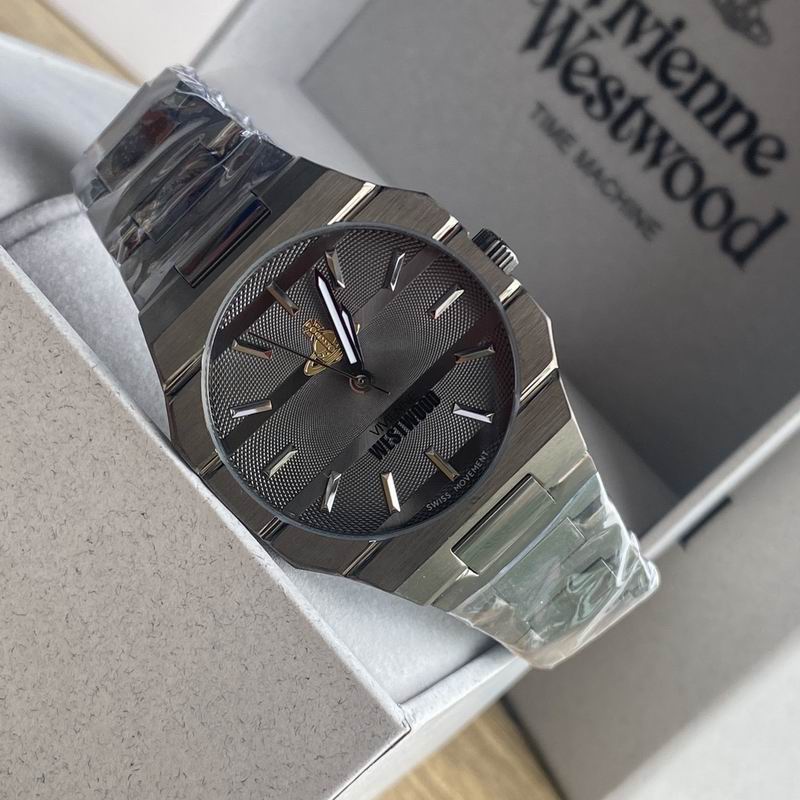 Vivienne Westwood 36mm 41 (15)