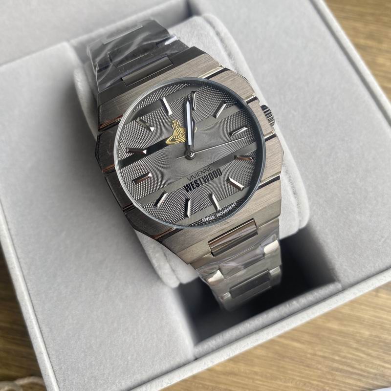 Vivienne Westwood 36mm 41 (16)