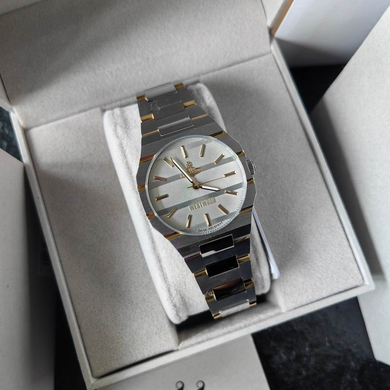 Vivienne Westwood 36mm 41 (2)