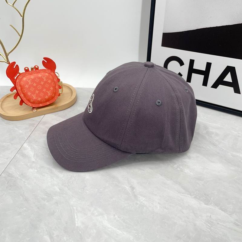 Vivienne Westwood cap dx (30)