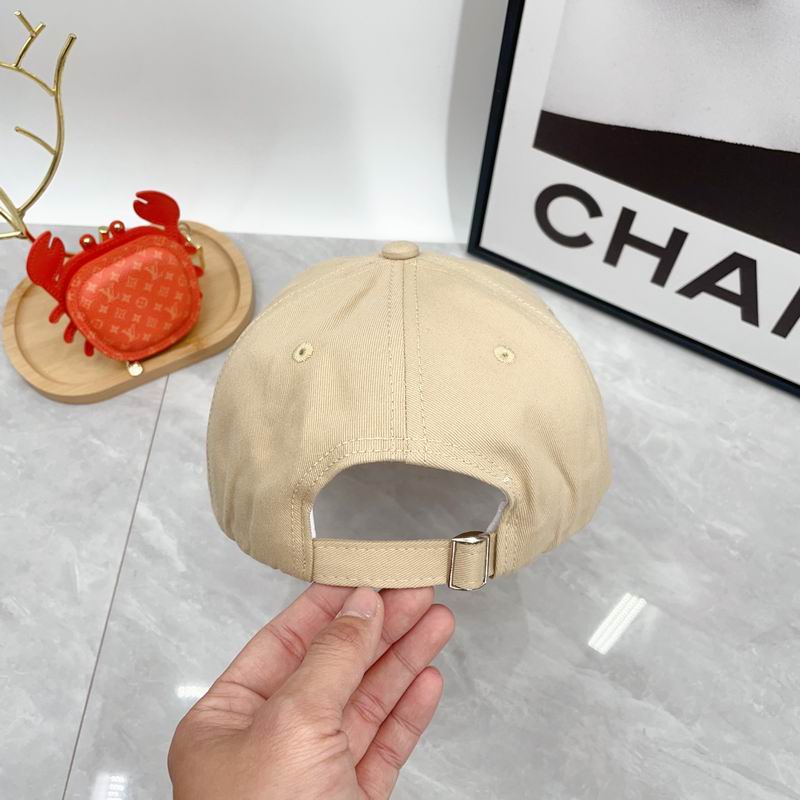 Vivienne Westwood cap dx (35)