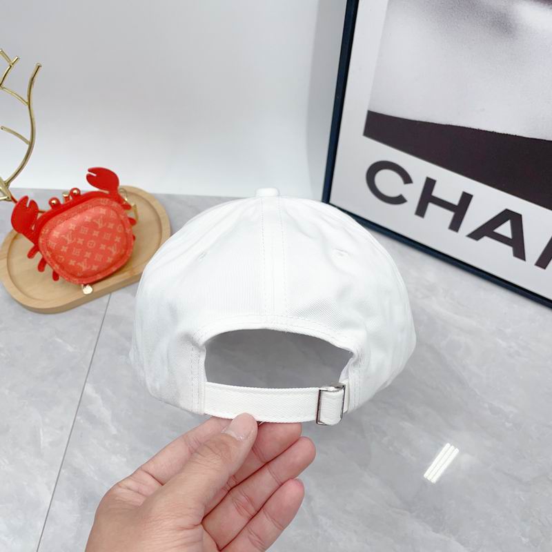 Vivienne Westwood cap dx (43)