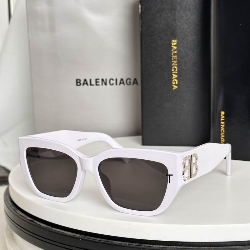 BALENCIAGA 0302 56 17-130 e01
