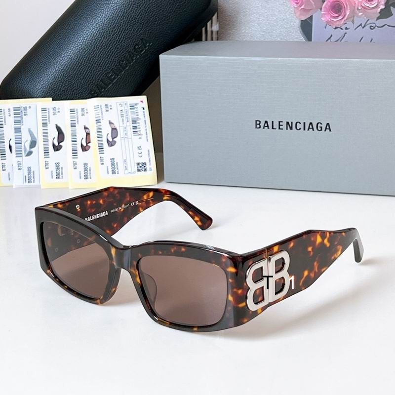 BALENCIAGA 03311 a15