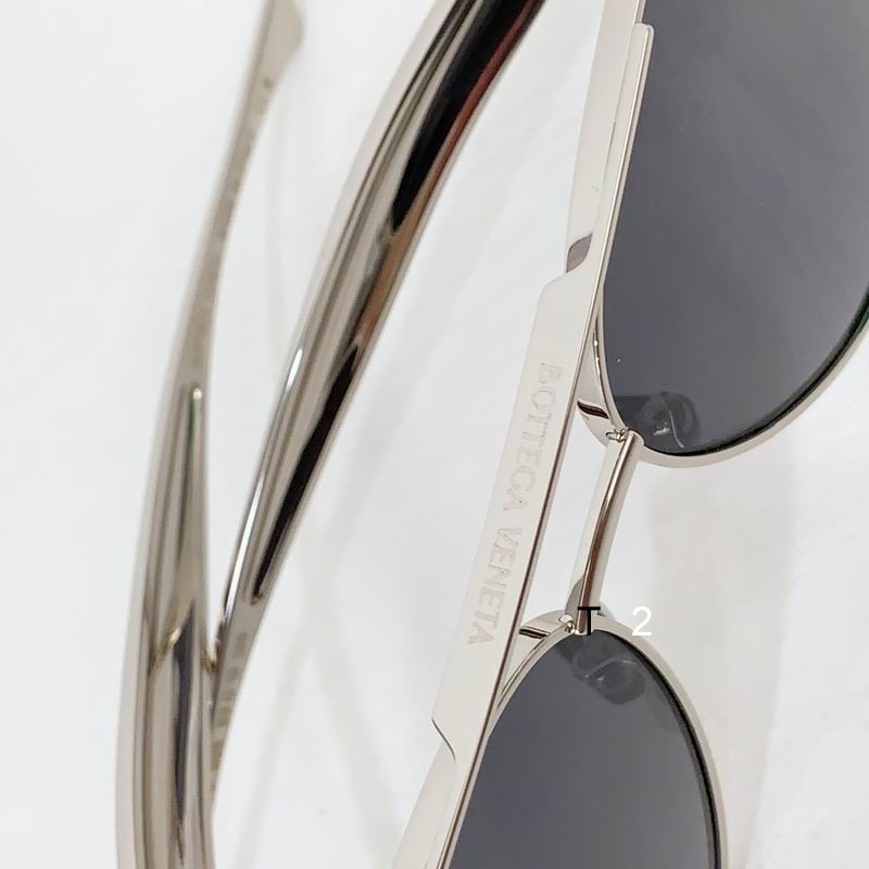 BV BV1305S 63 13-138 b07