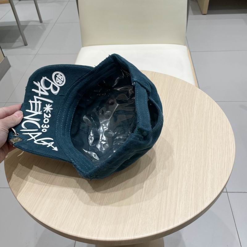 Balenciaga Cap (29)